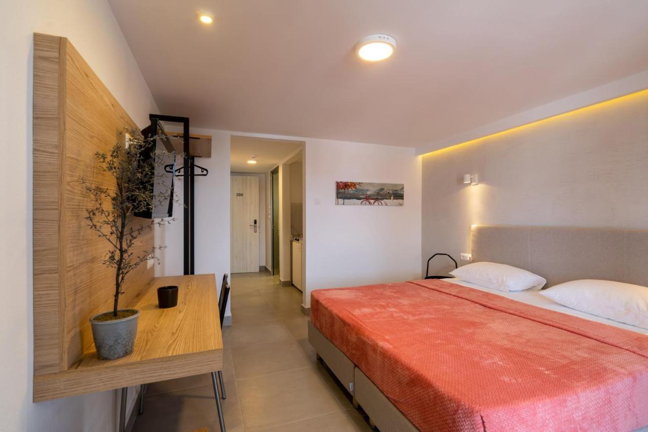 Bemyguest Comfort Zefyros Неи Порои Екстериор снимка